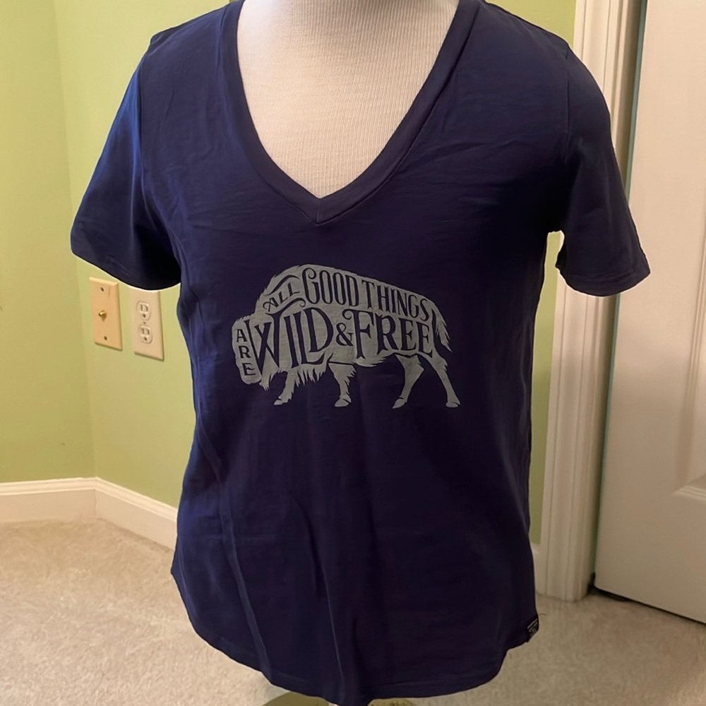 United by Blue navy cotton t-shirt